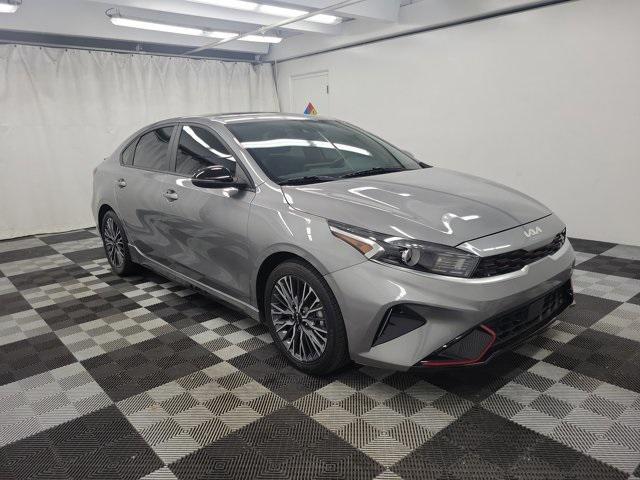 Photo of 2024 Steel Gray Kia Forte