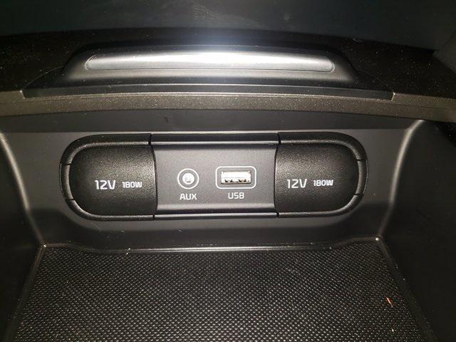 Photo of 2019 Ebony Black Kia Optima