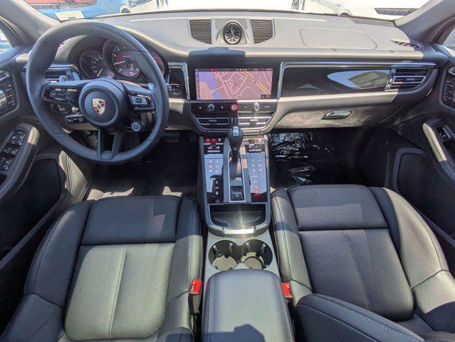 Photo of 2025 Chalk Porsche Macan
