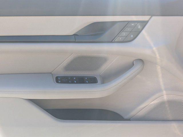 Photo of 2022 Carrara White Metallic Porsche Taycan