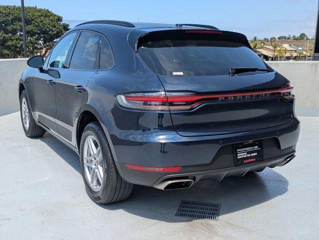Photo of 2021 Night Blue Metallic Porsche Macan