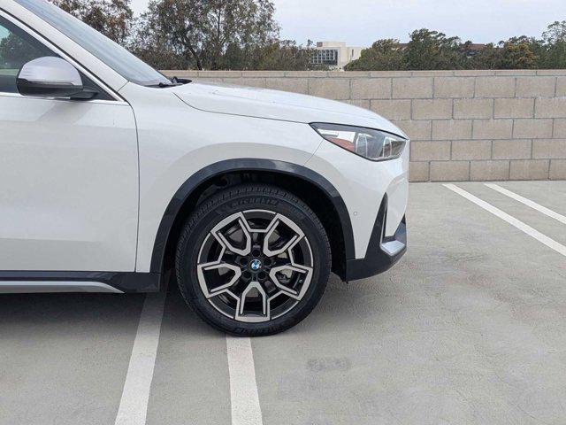 Photo of 2024 Alpine White BMW X1