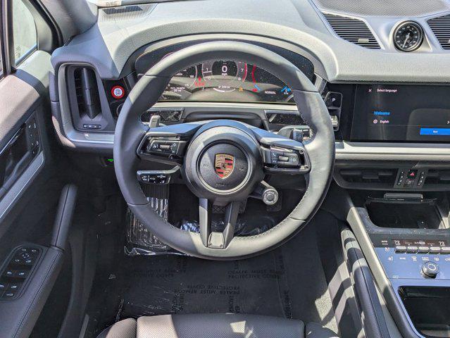 Photo of 2025 Arctic Grey Porsche Cayenne