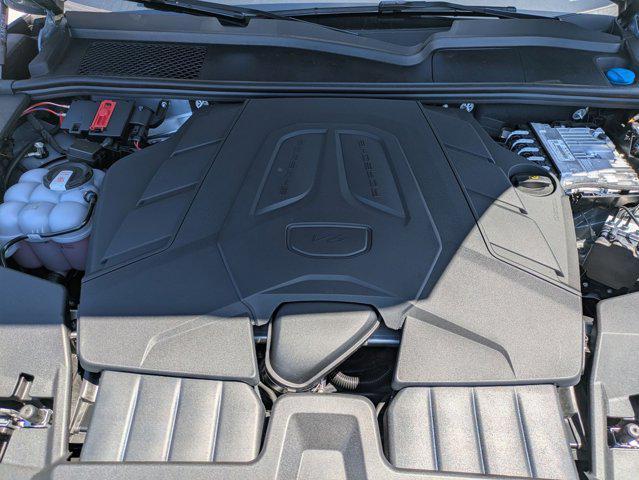 Photo of 2025 Arctic Grey Porsche Cayenne