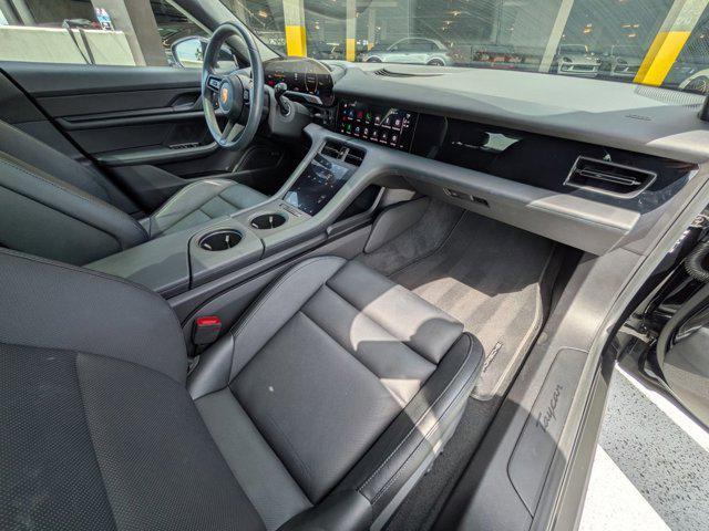 Photo of 2022 Black Porsche Taycan