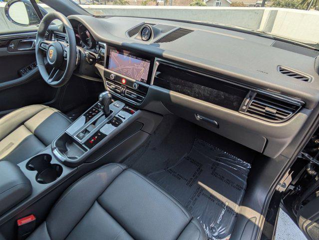 Photo of 2025 Black Porsche Macan