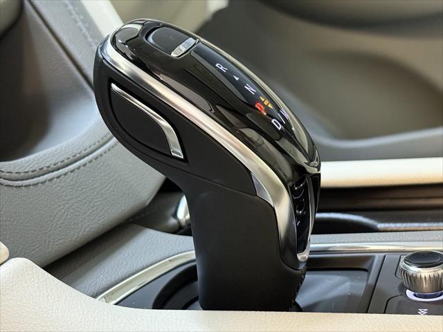 Photo of 2025 Radiant Red Tintcoat Cadillac XT5