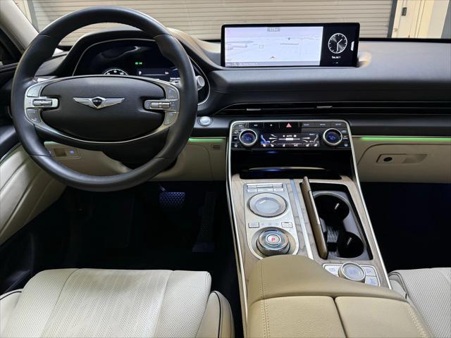 Photo of 2022 Uyuni White Genesis GV80