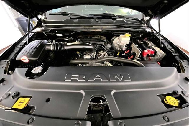 Photo of 2019 Diamond Black Crystal Pearlcoat RAM 1500