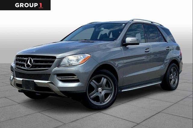 Photo of 2015 Iridium Silver Metallic Mercedes-Benz M-Class