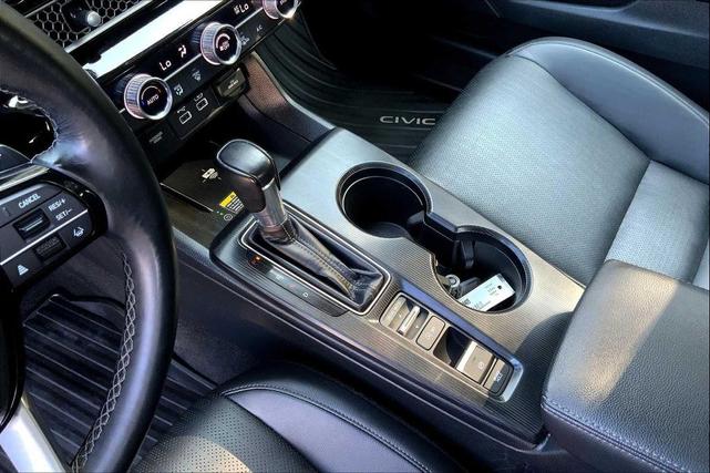 Photo of 2024 Sonic Gray Pearl Honda Civic