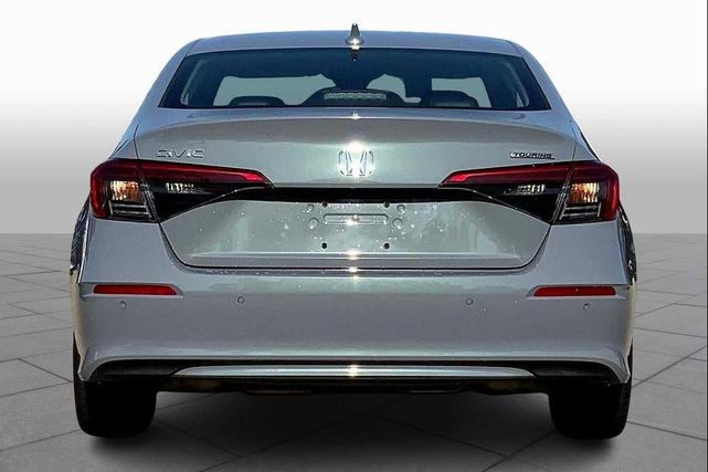 Photo of 2024 Sonic Gray Pearl Honda Civic