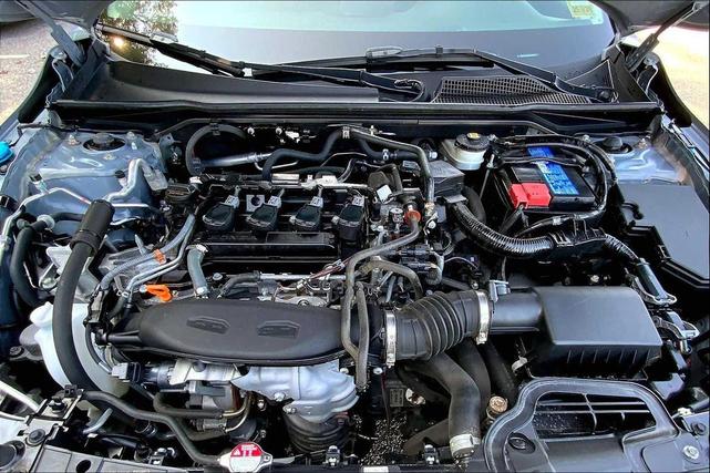 Photo of 2024 Sonic Gray Pearl Honda Civic