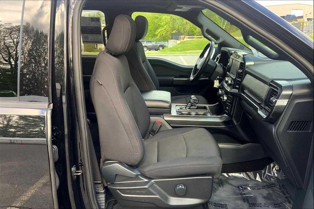 Photo of 2021 Agate Black Metallic Ford F-150