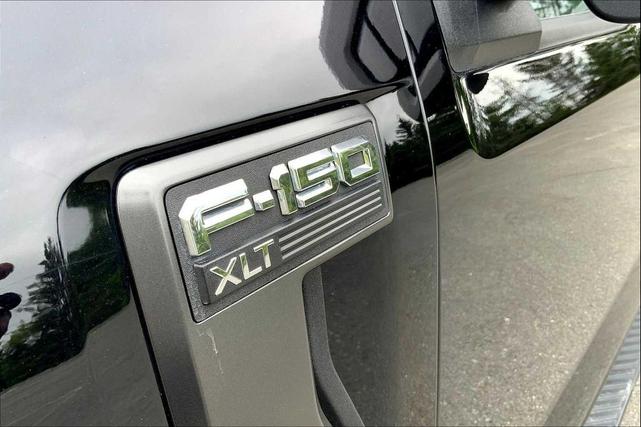 Photo of 2021 Agate Black Metallic Ford F-150