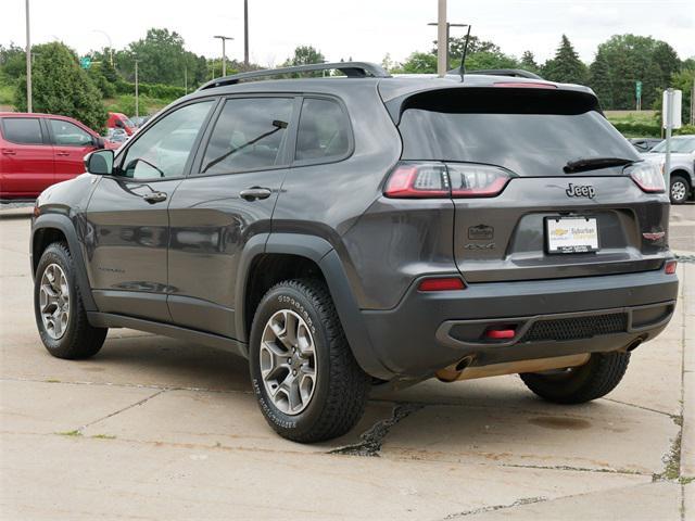 Photo of 2022 Granite Crystal Metallic Clearcoat Jeep Cherokee