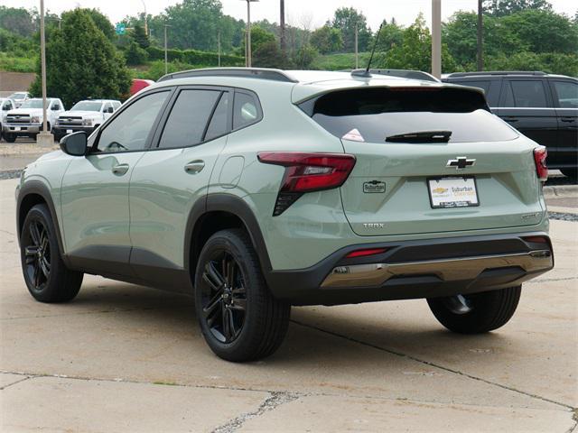 Photo of 2025 Cacti Green Chevrolet Trax