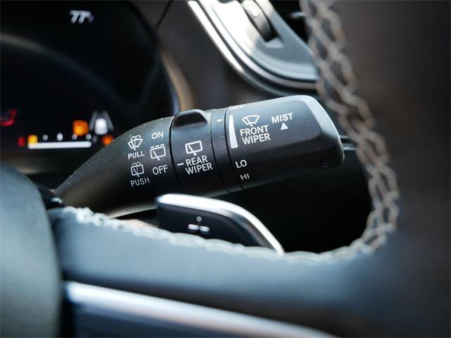 Photo of 2023 Diamond Black Crystal Pearlcoat Jeep Grand Cherokee