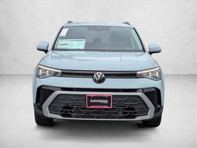 Photo of 2025 Monument Gray Volkswagen Taos