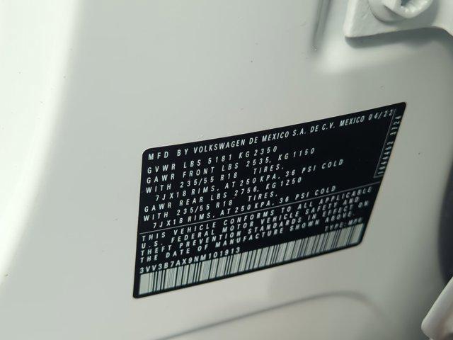 Photo of 2022 Oryx White Pearl Volkswagen Tiguan