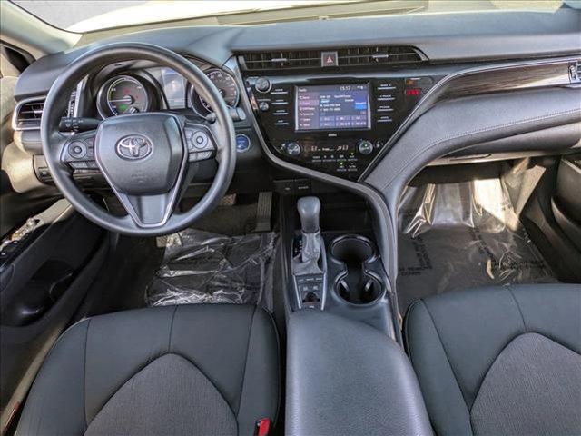 Photo of 2020 Super White Toyota Camry