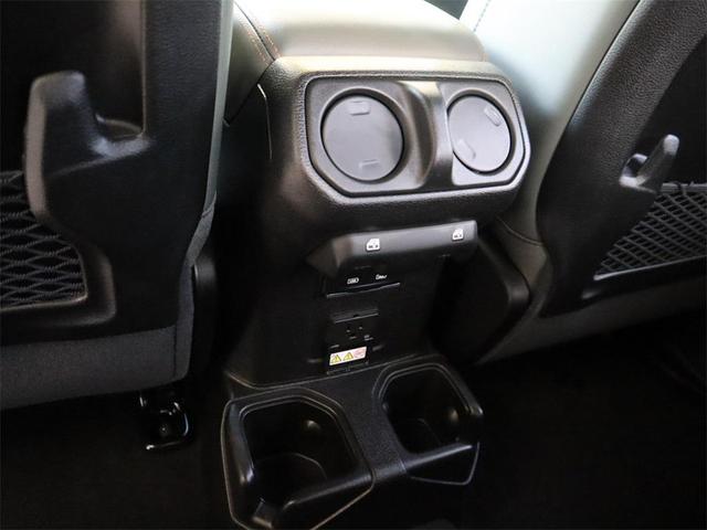 Photo of 2025 Black Clearcoat Jeep Gladiator