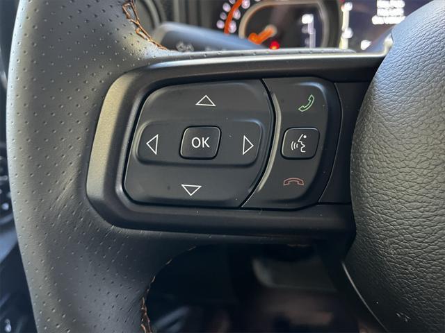 Photo of 2025 Anvil Clearcoat Jeep Gladiator