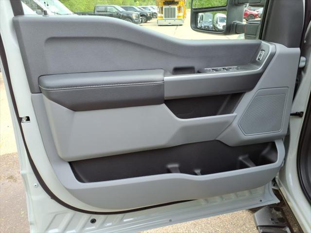 Photo of 2025 Avalanche Ford F-250