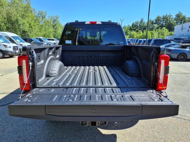 Photo of 2025 Agate Black Metallic Ford F-350