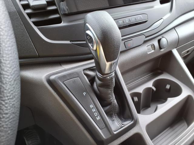 Photo of 2025 Oxford White Ford Transit-350