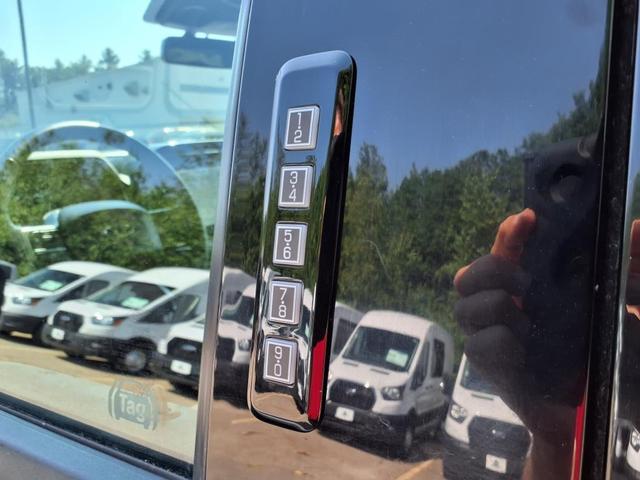 Photo of 2022 White Ford F-150