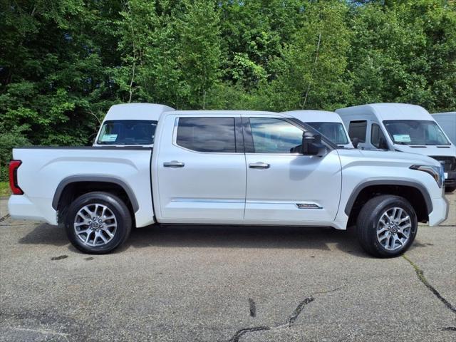 Photo of 2023 White Toyota Tundra Hybrid
