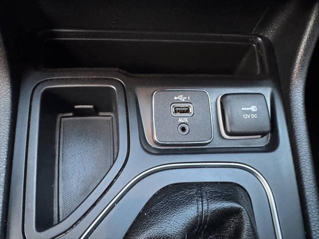 Photo of 2019 Black Jeep Cherokee