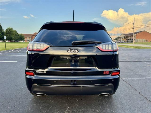 Photo of 2019 Black Jeep Cherokee