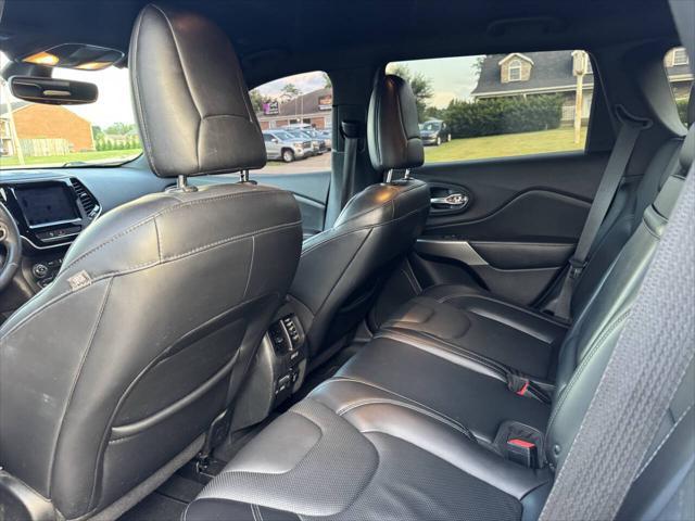 Photo of 2019 Black Jeep Cherokee