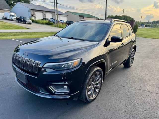 Photo of 2019 Black Jeep Cherokee