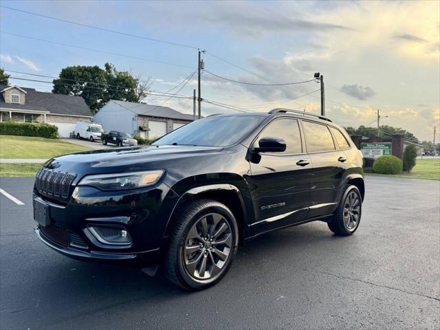 Photo of 2019 Black Jeep Cherokee