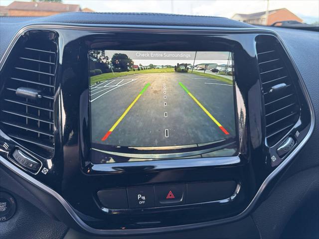 Photo of 2019 Black Jeep Cherokee