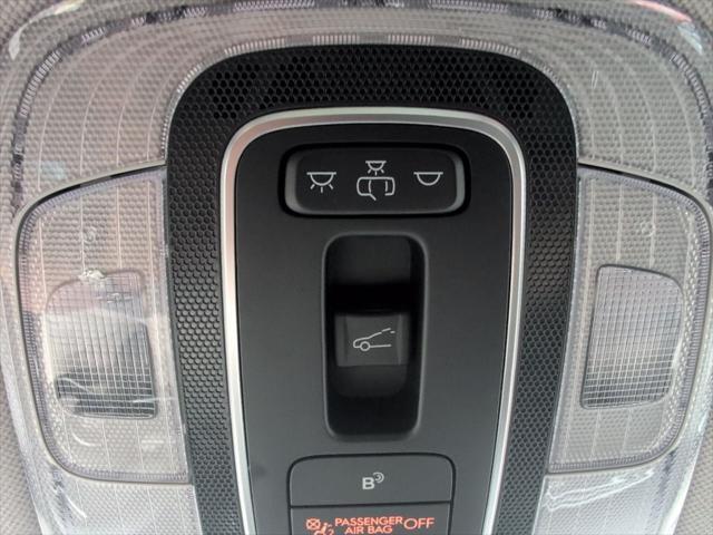 Photo of 2025 Fluid Metal Hyundai ELANTRA