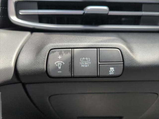 Photo of 2025 Abyss Black Hyundai ELANTRA HEV