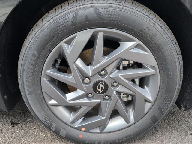 Photo of 2025 Abyss Black Hyundai ELANTRA HEV