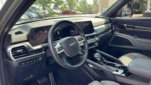 Photo of 2023 Jungle Green Kia Telluride