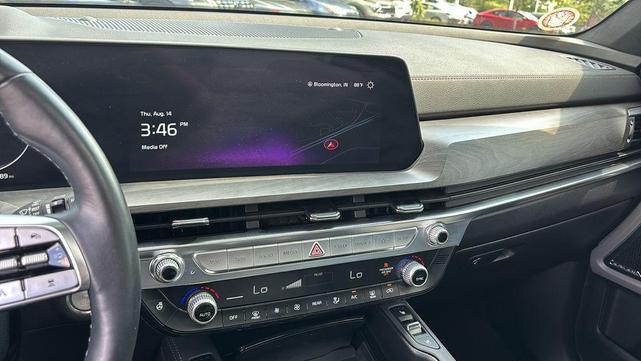 Photo of 2023 Jungle Green Kia Telluride