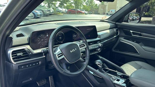 Photo of 2023 Jungle Green Kia Telluride