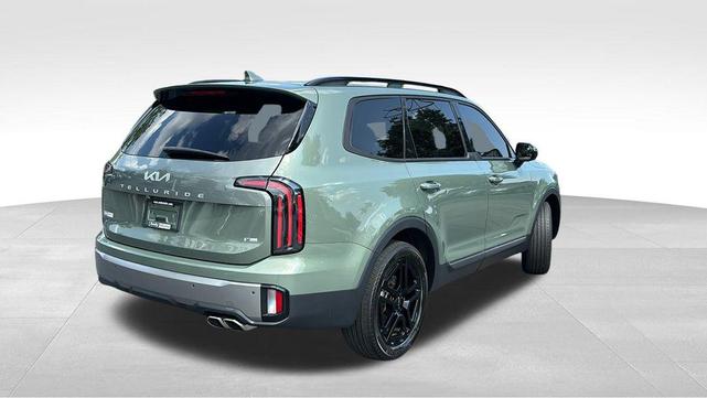 Photo of 2023 Jungle Green Kia Telluride