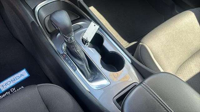 Photo of 2021 Mosaic Black Metallic Chevrolet Malibu