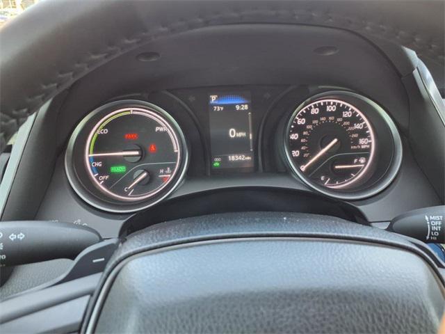 Photo of 2022 Gray Toyota Camry