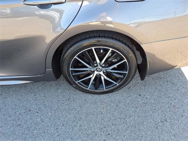 Photo of 2022 Gray Toyota Camry