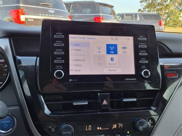 Photo of 2022 Gray Toyota Camry