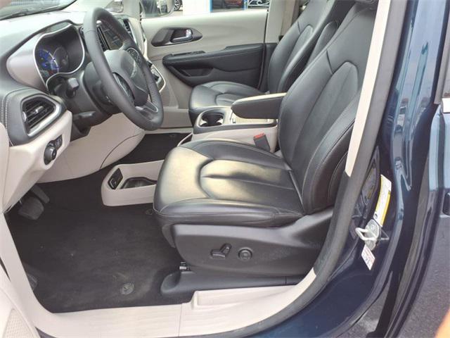 Photo of 2023 Fathom Blue Pearlcoat Chrysler Pacifica Hybrid